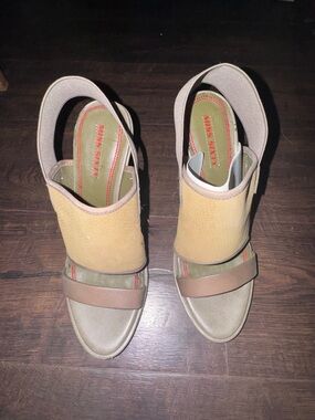 Miss Sixty Beige & Tan Open-Toe Slingback Heels